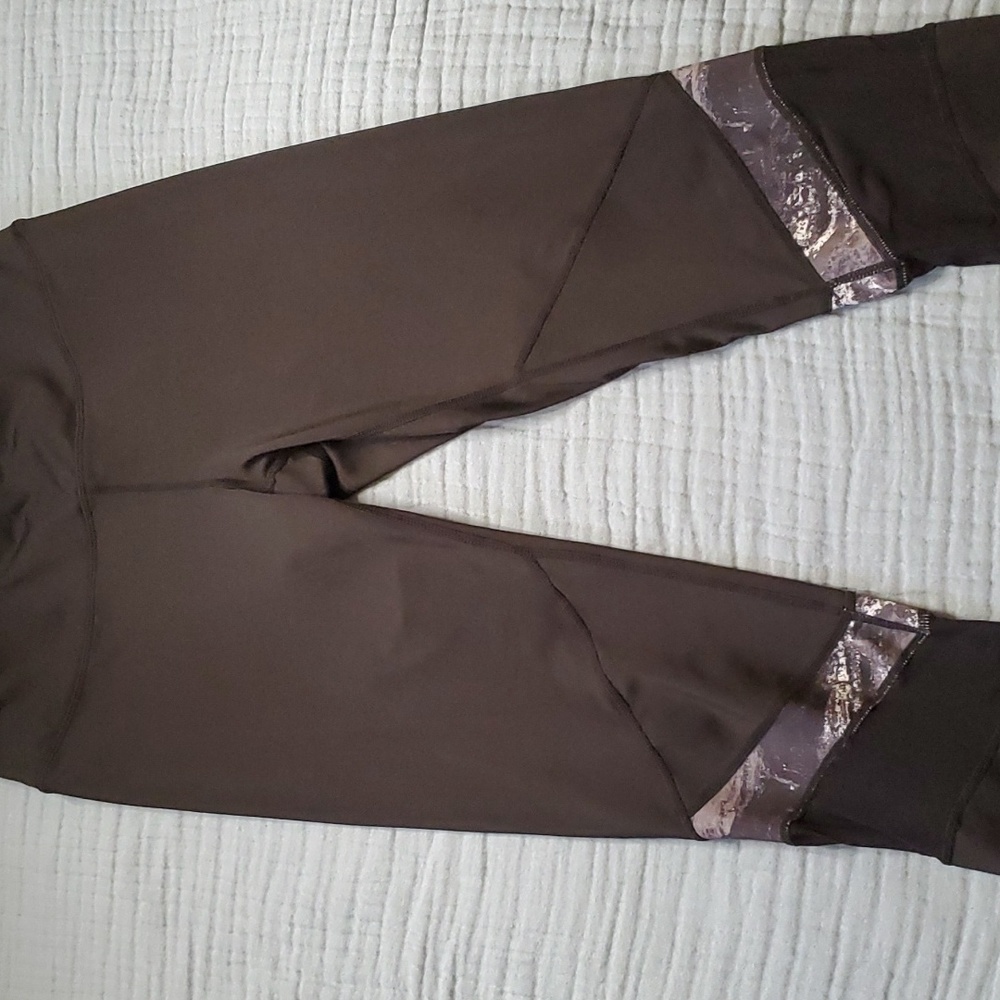 Reebok active capris - Picture 2 of 5